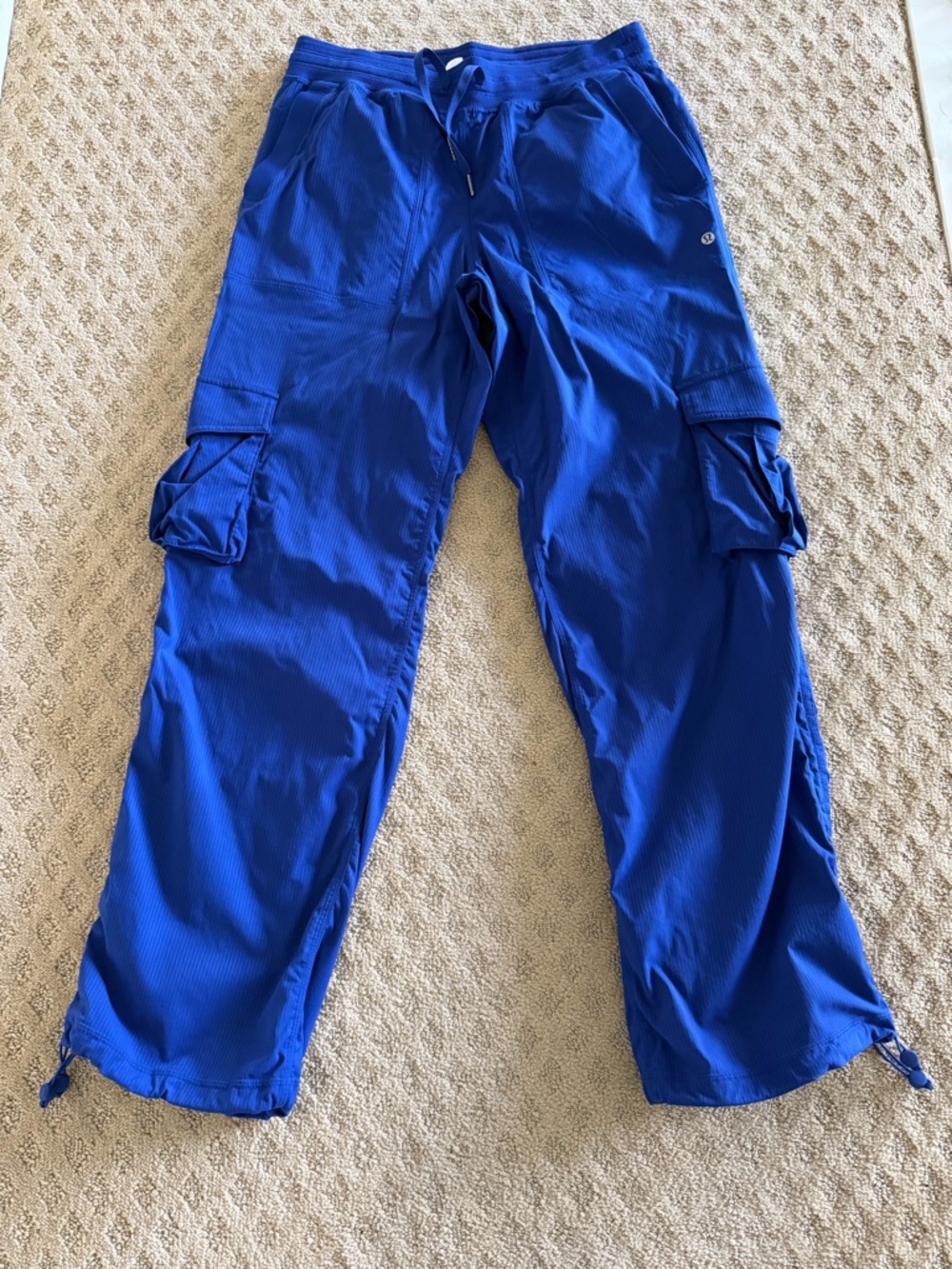 Lululemon Dance Studio Relaxed-Fit Mid-Rise Cargo Pant Larkspur SZ M - Picture 7 of 8